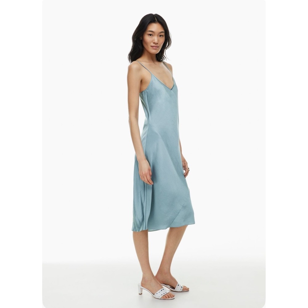 Blue Aritzia Wilfred slip dress size 00